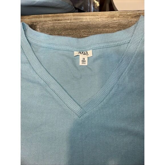 a.n.a Womens Malabar Aqua V-Neck Lightweight Top Size 2X. NWT. 10 - Picture 3 of 8